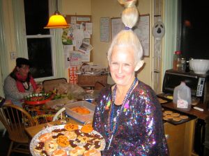 Nancy the Glam Troll and her Pumpkin Cookies